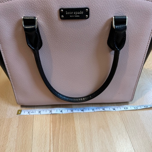 Kate Spade Handbag in great condition - Picture 7 of 10